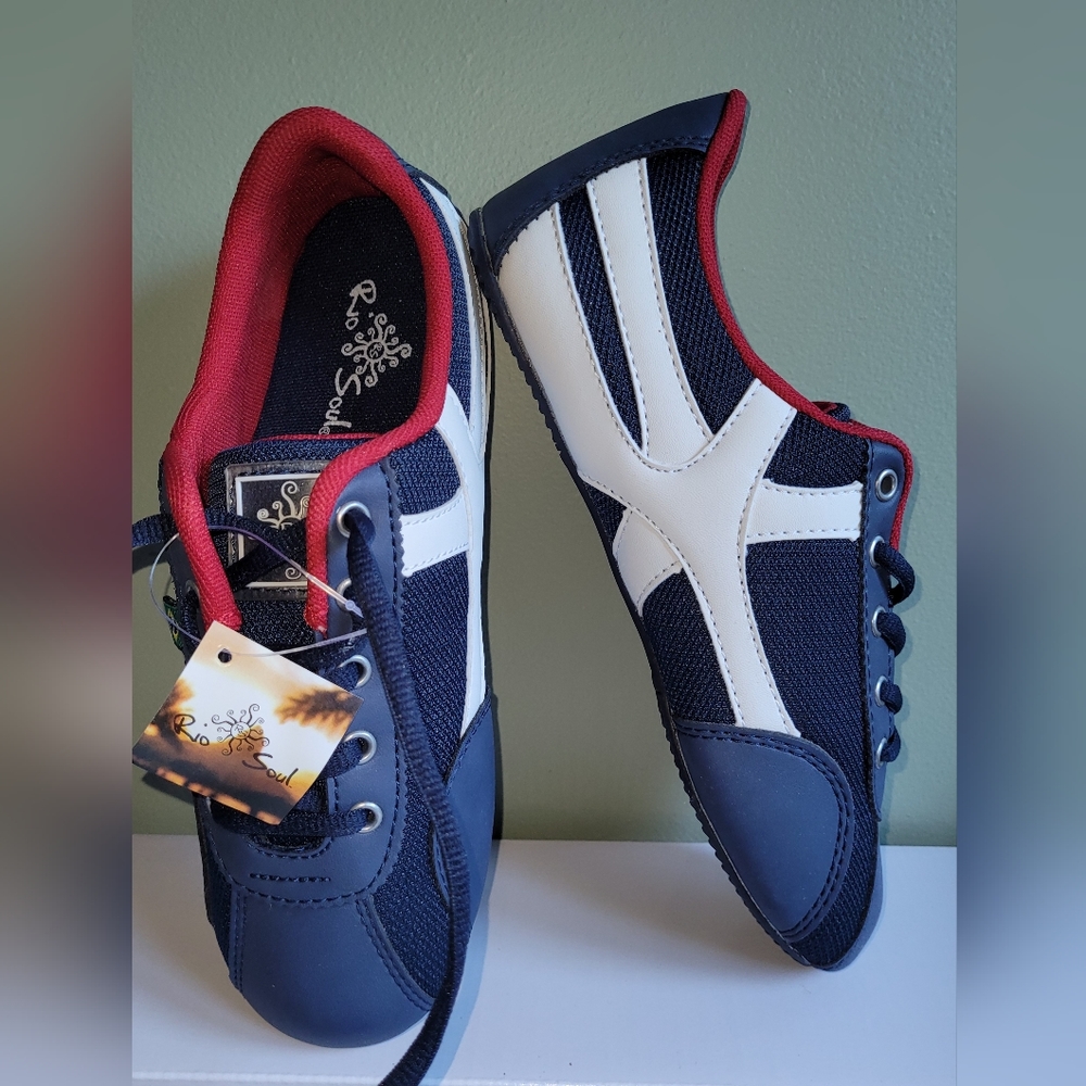 2/$15  Rio Soul Lightweight Lace up Shoes style RIO 1 US 6 NWT